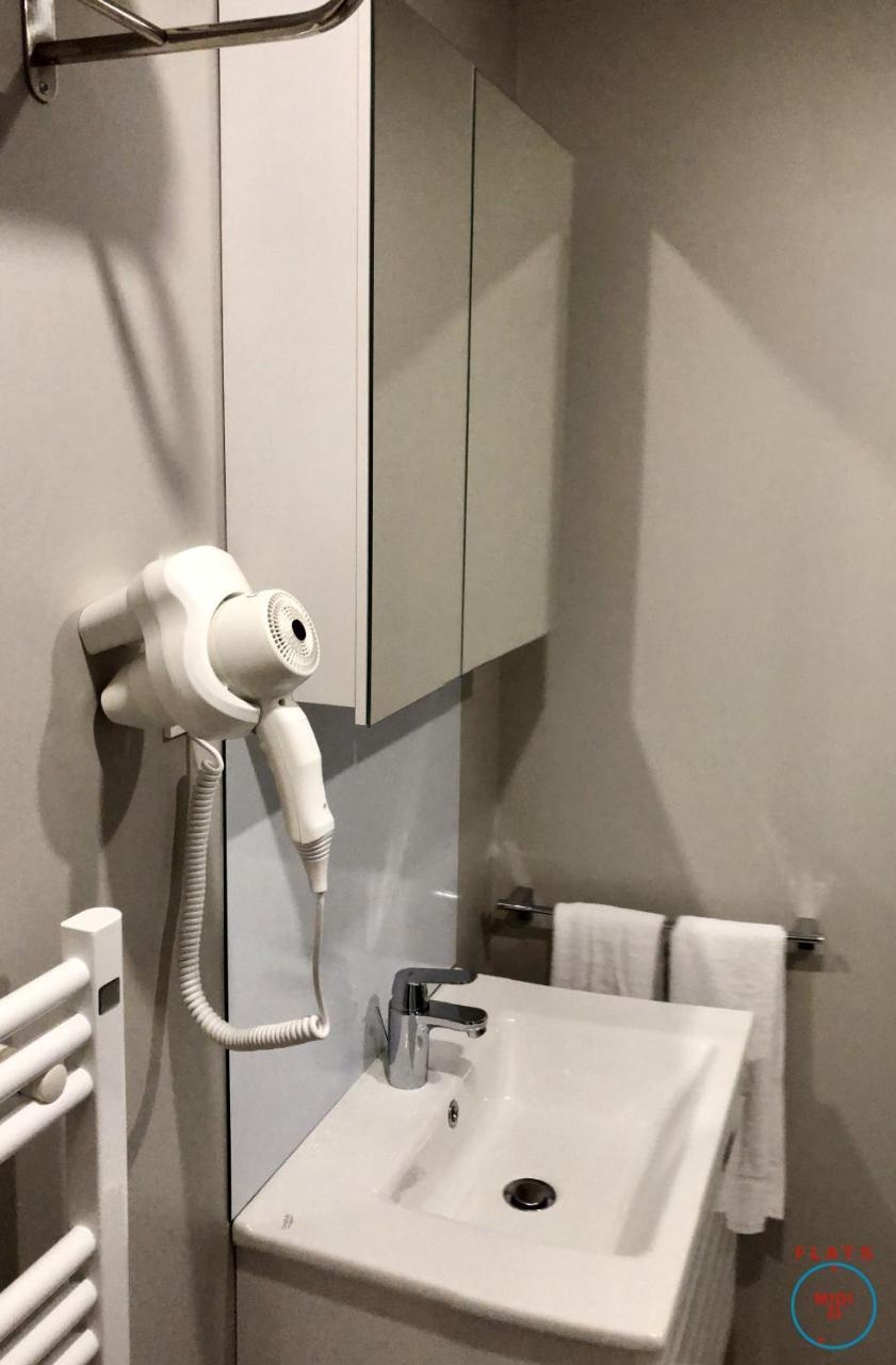 フラット ホテル ミディ 33 ブリュッセル エクステリア 写真